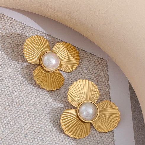 Three-Petal Stud Earrings